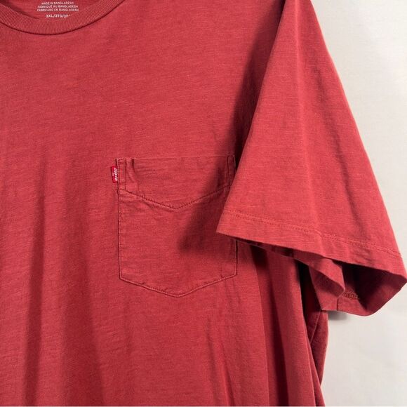 Levi's Men's Short Sleeve Red Tee 0712 - Picture 2 of 7